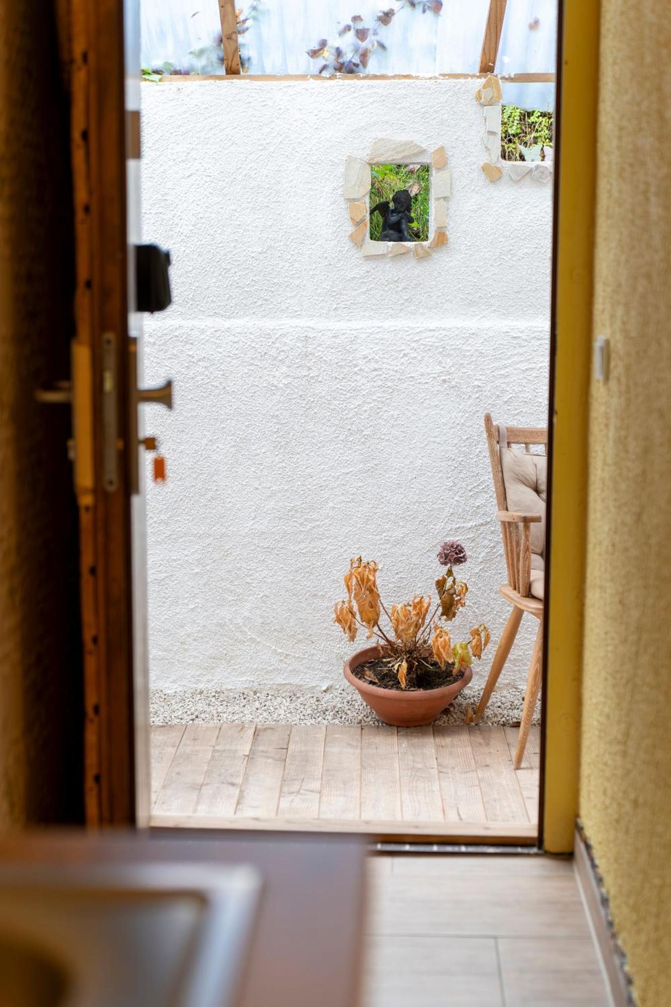 Marburg Apartment Pfiffige Luisa In Ruhiger Waldrandlage Mit Balkon Und Wintergarten Dış mekan fotoğraf